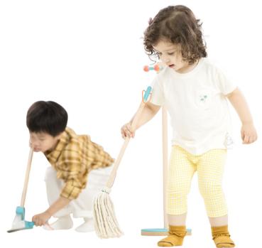 MOOVER Toys - LINE Putzset Holz 7tlg. / LINE Cleaning Set